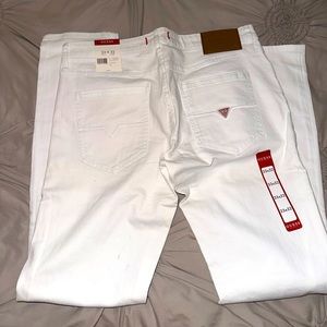 NWT - Men’s Guess Medium Rise Skinny Jean - Scotch Fit